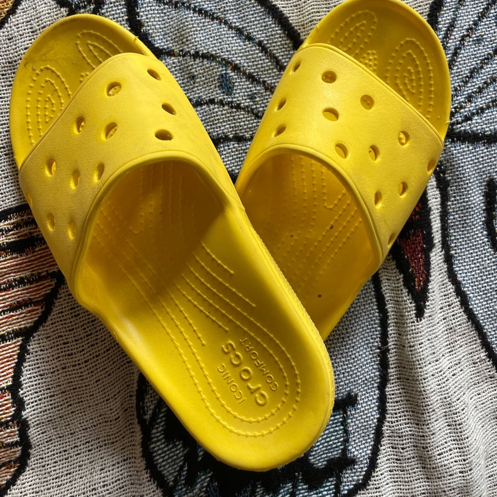 Crocs slides